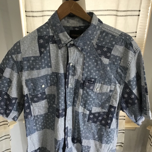 Wrangler Men Size LG Pearl Snap Button Down  Western Shirt Patchwork Cowboy Cozy - Picture 2 of 9